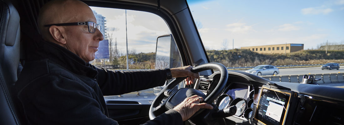 Truck driver using an eld